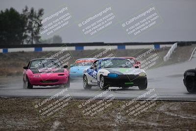 media/Nov-15-2025-CalClub SCCA (Sat) [[7bfa5a7151]]/Race/Group 4/